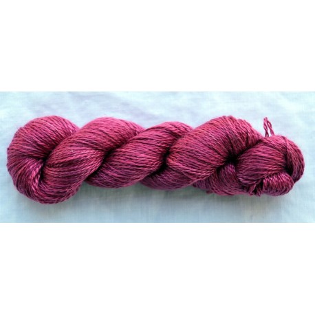 Soie schappe 20/2 - Rose cochenille Soie schappe 20/2 - Rose cochenille