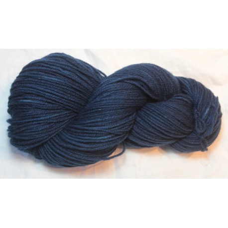 3-ply french wool Fado - very dark Indigo 3-ply french wool Fado - very dark Indigo