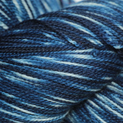 Merino Nm 16/2 -  Dark tie and dye indigo