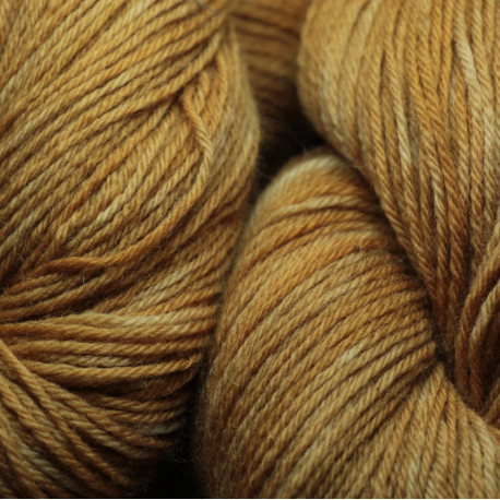 12/4 wool - Walnut tie and dye