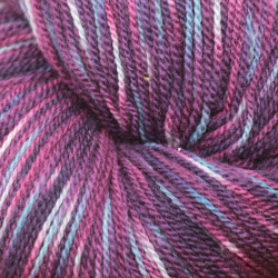 2-ply BB Nat merino - Purple, white and blue tie dye