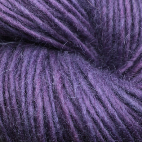 Icelandic 1 ply wool - Cochineal + indigo Purple