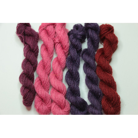 20/2 wool - 25m x 6 - Cochineal mix