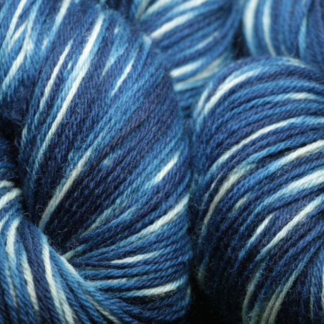 Laine 12/4 - Bleu indigo en fermentation tie and dye